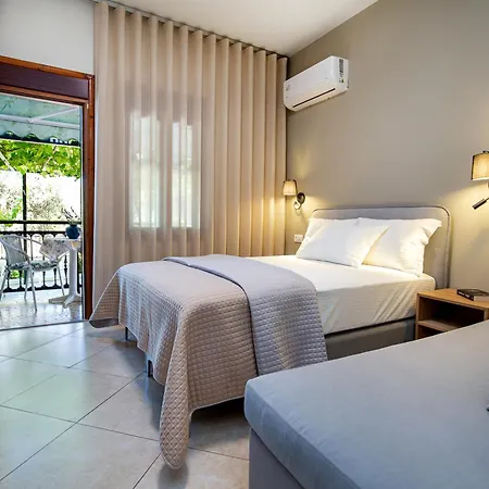 Panagiotas House Апартамент Астрис